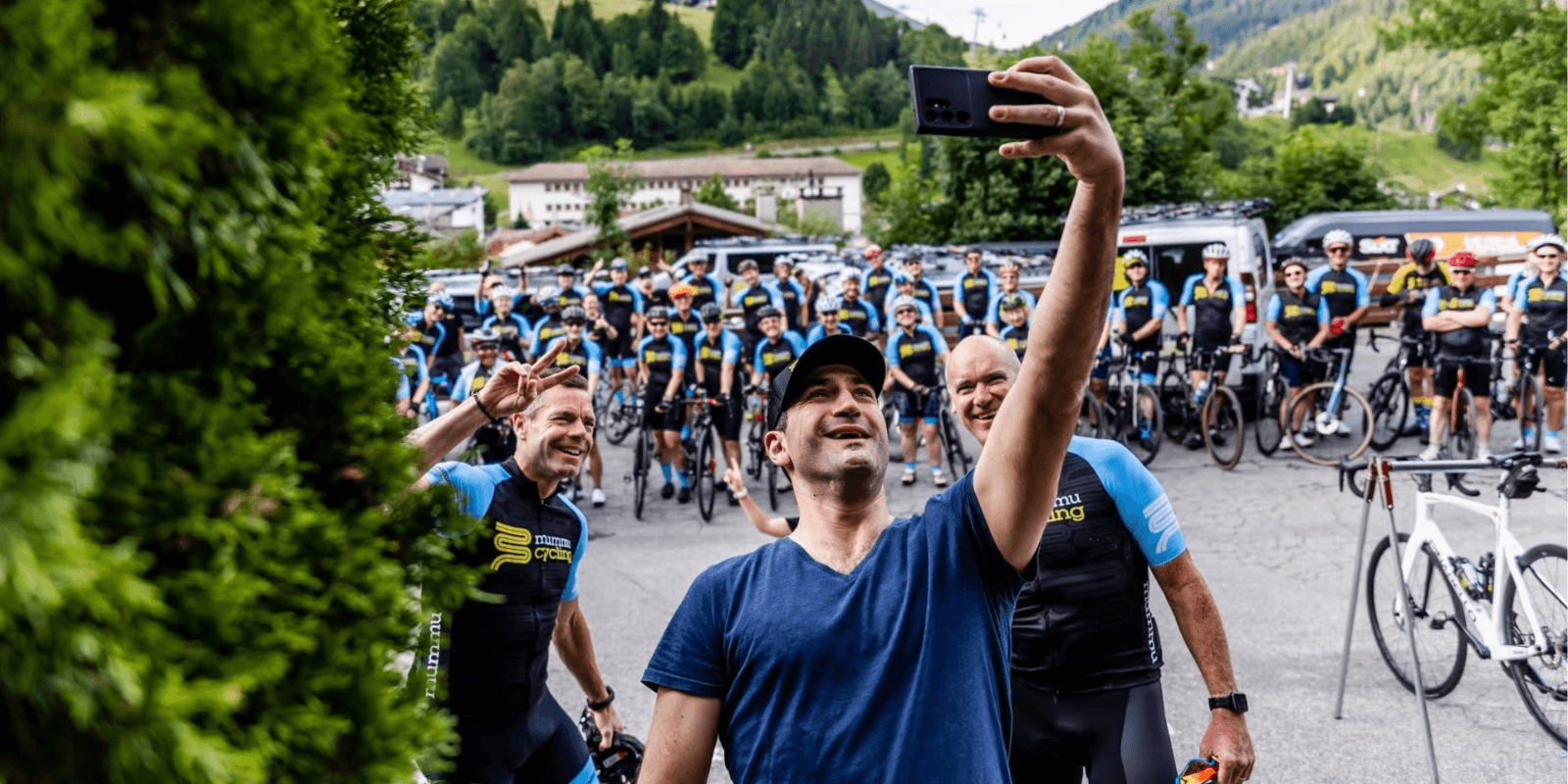 Marcel Berger, Mummu Cycling group selfie